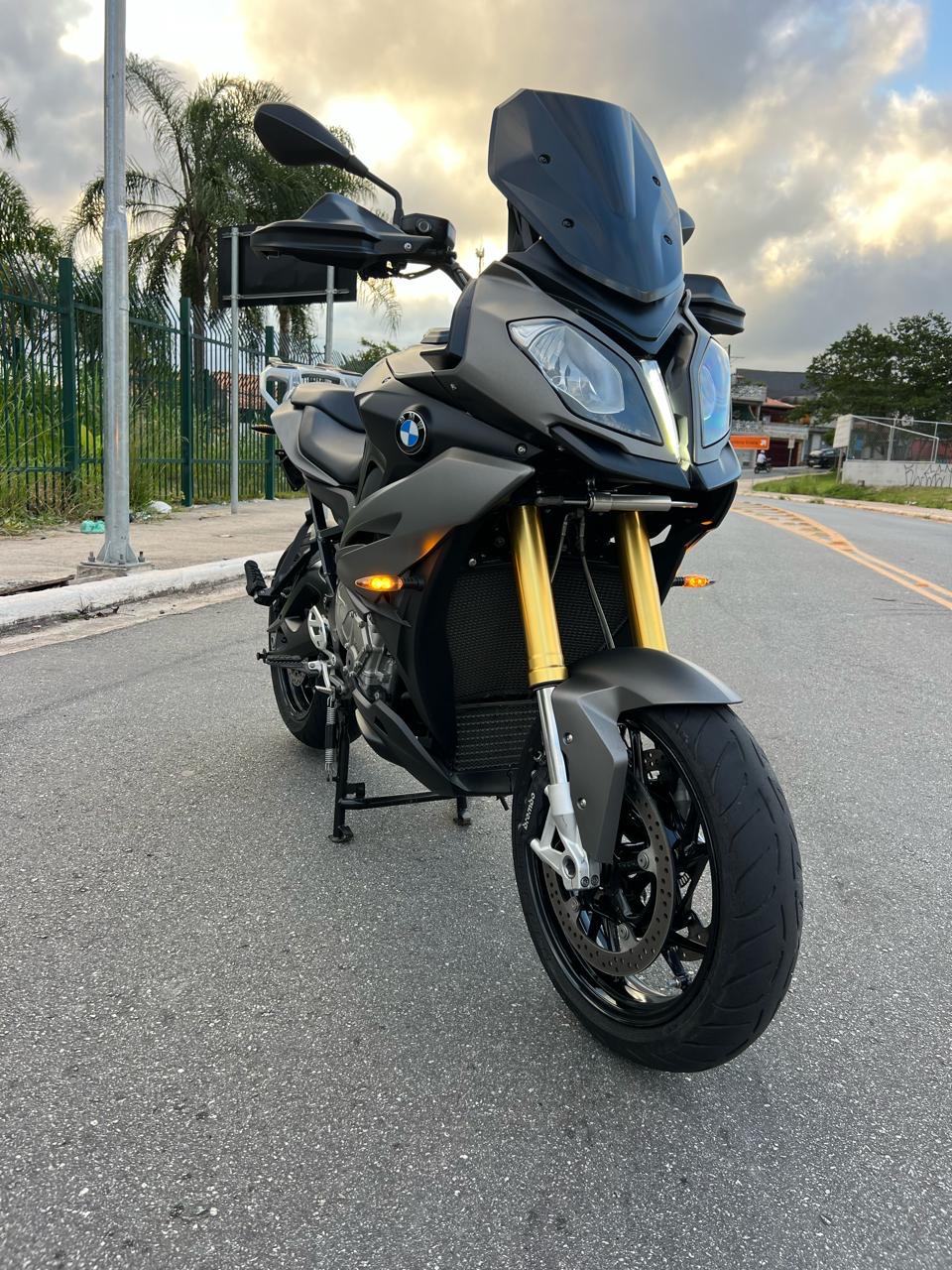 S1000 XR