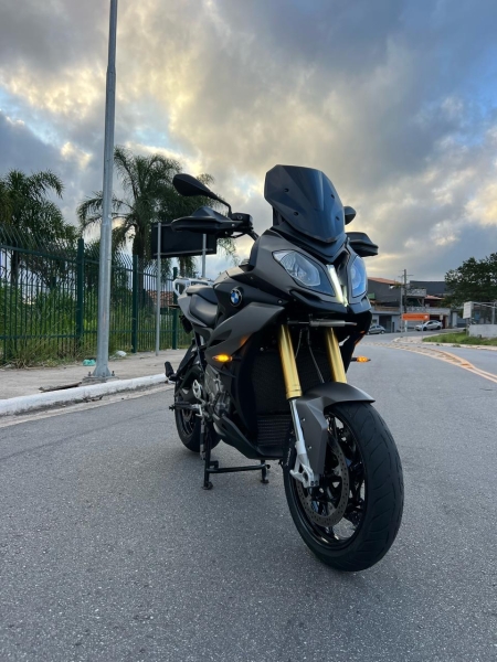 S1000 XR