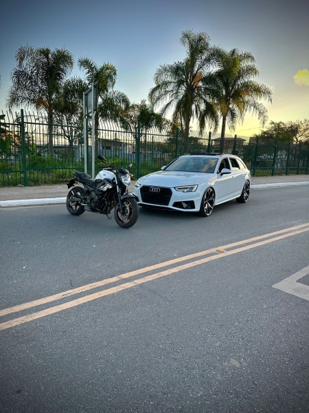 AUDI A4 + XJ6 + 15 BILHETES